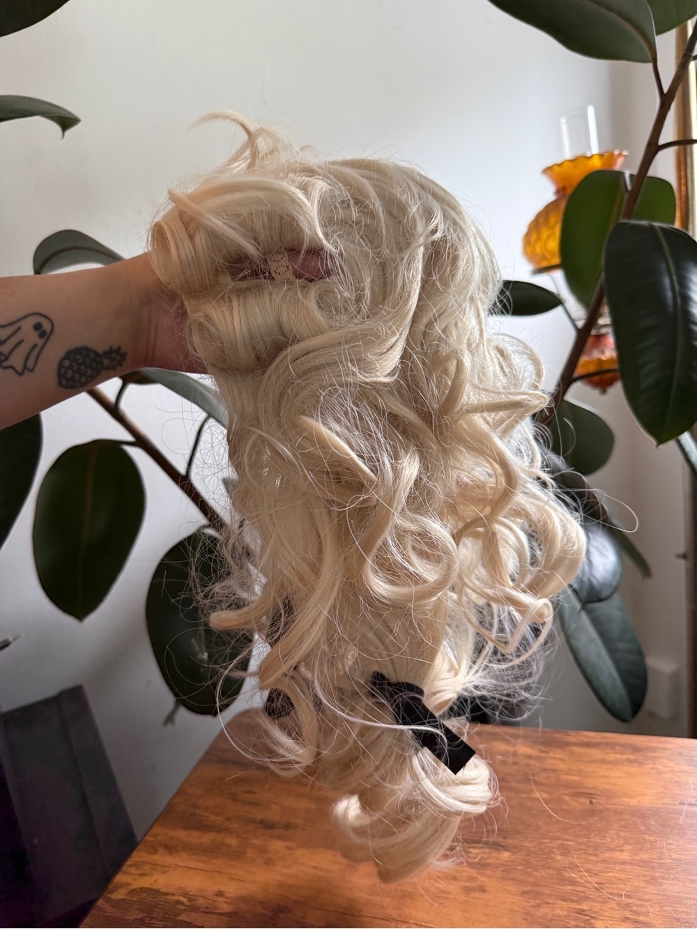 Colonial Judge Costume Wig Platinum Blonde Curly Halloween Theatrical Wig